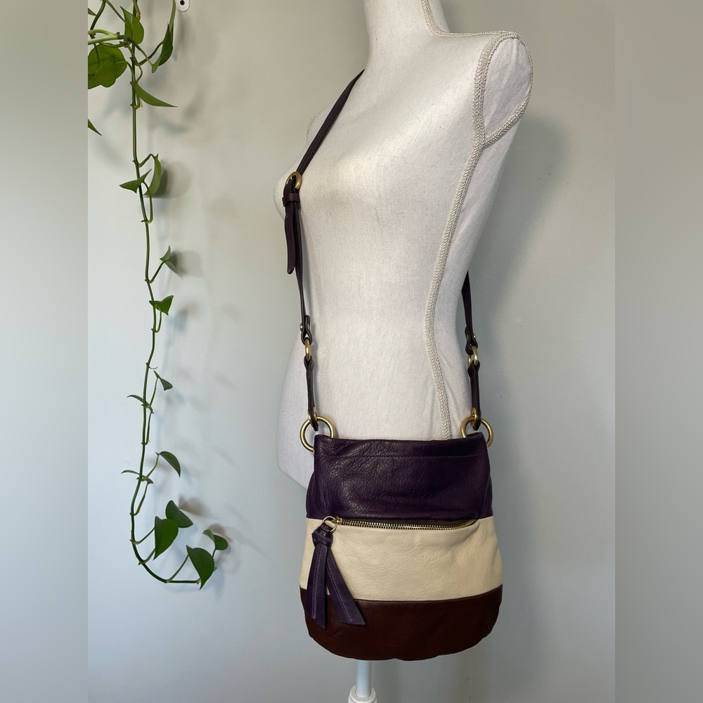 B. Makowsky Vintage Portland Colorblock Crossbody